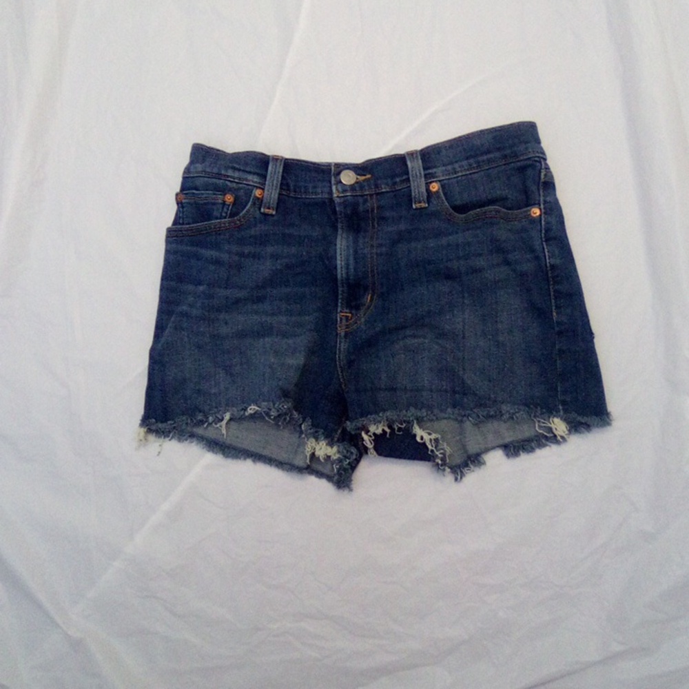 LEVI STRAUSS Denim Blue Women's Shorts SIZE 29 WAIST - Picture 3 of 9